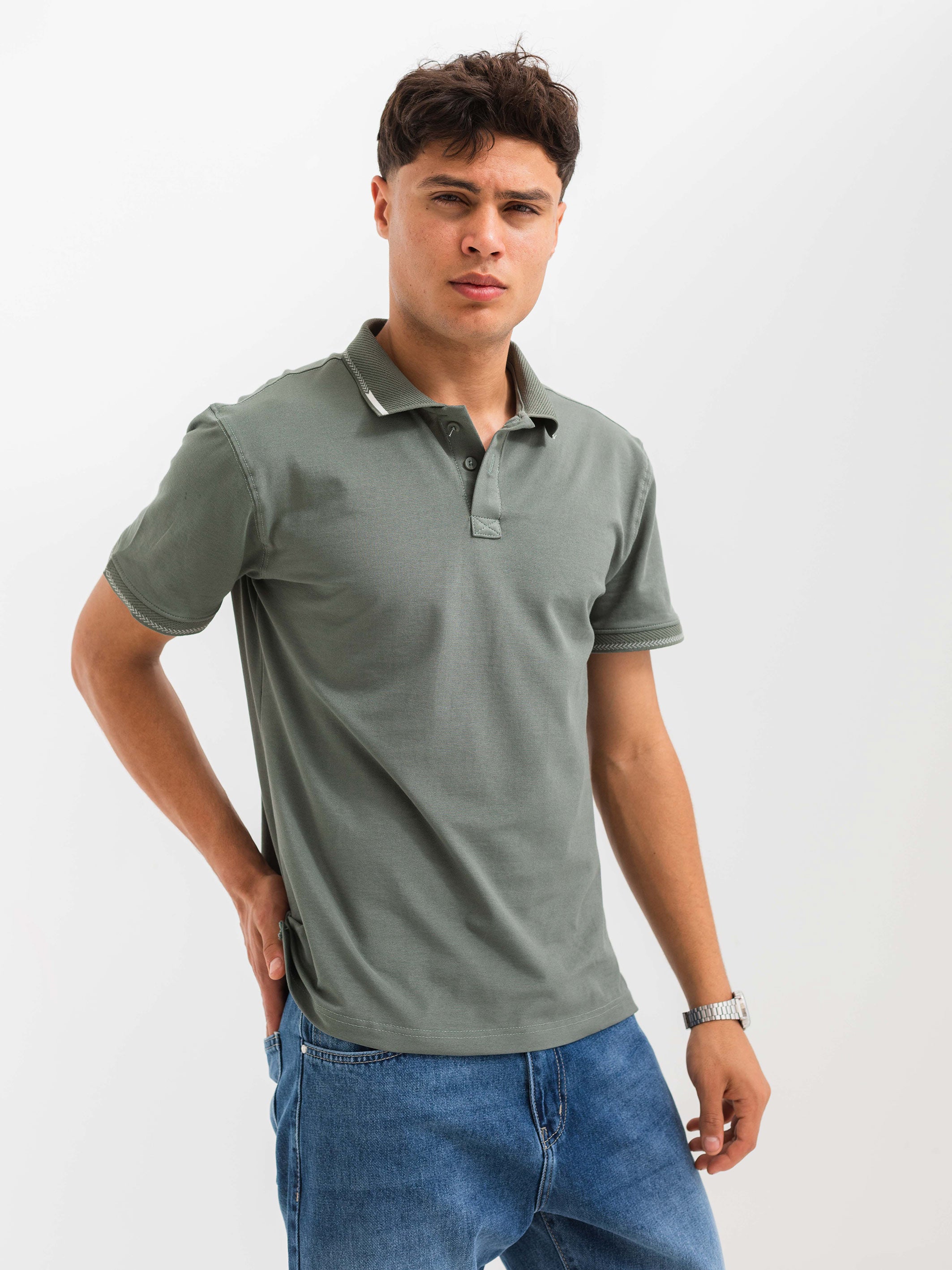 PIQUÉ POLO SHIRT ARROW DETAILS - olive