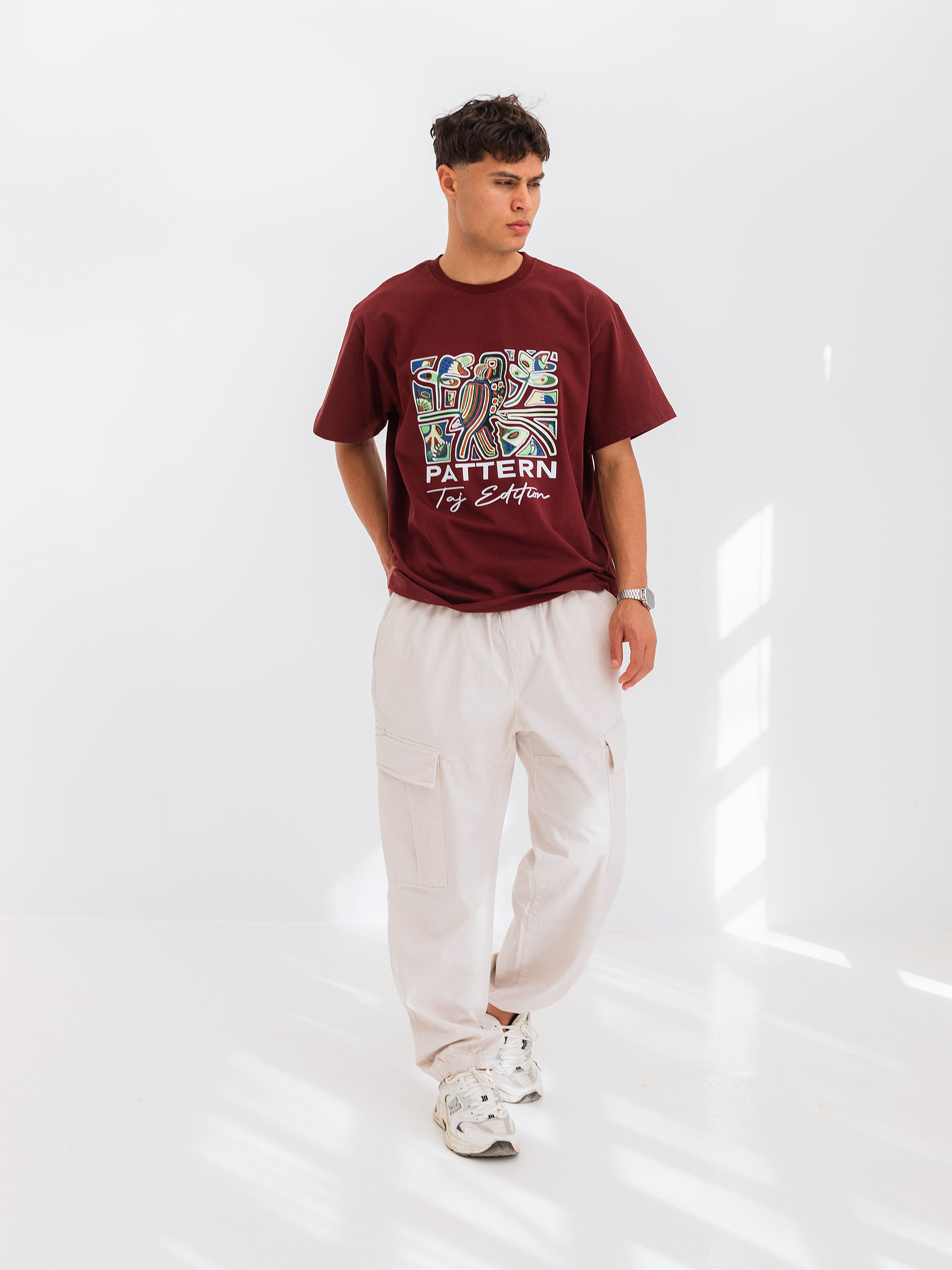 RELAXED PRINTED TEE PATTERN - Burgundy