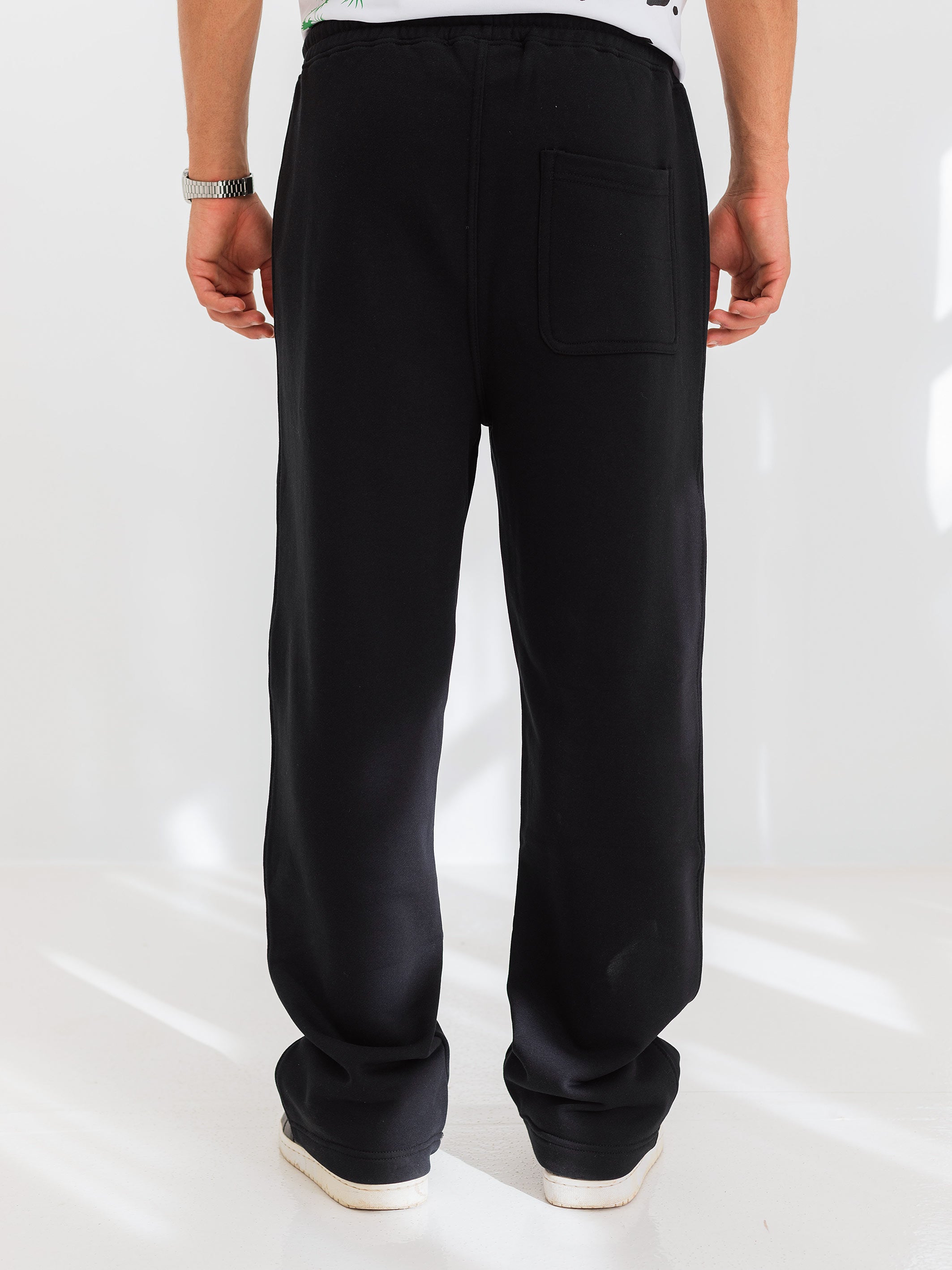 BAGGY FIT SWEATPANT - Black