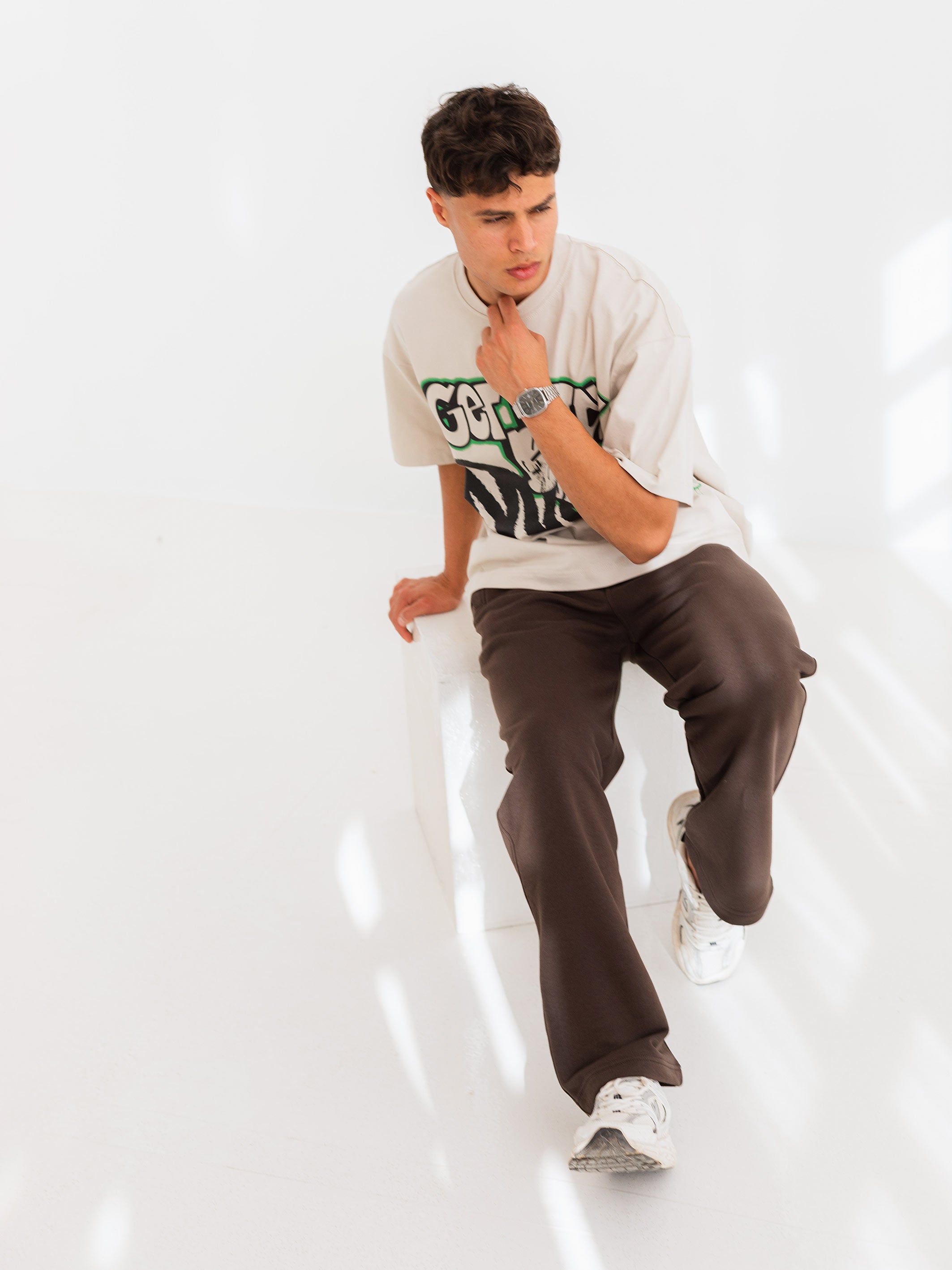 OVERSIZED GRAFFITI PRINTED TEE  GET READY - Beige
