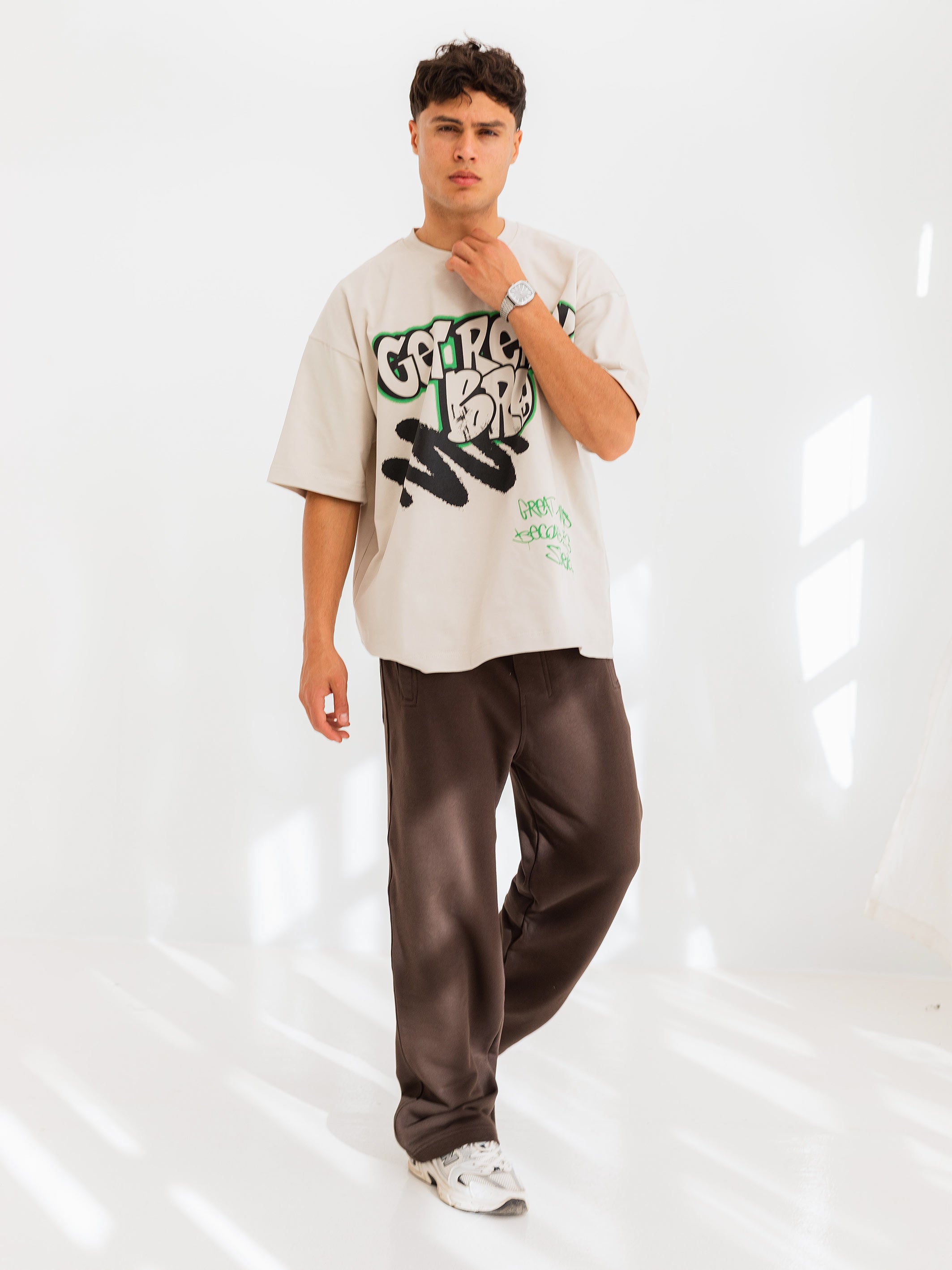 OVERSIZED GRAFFITI PRINTED TEE  GET READY - Beige