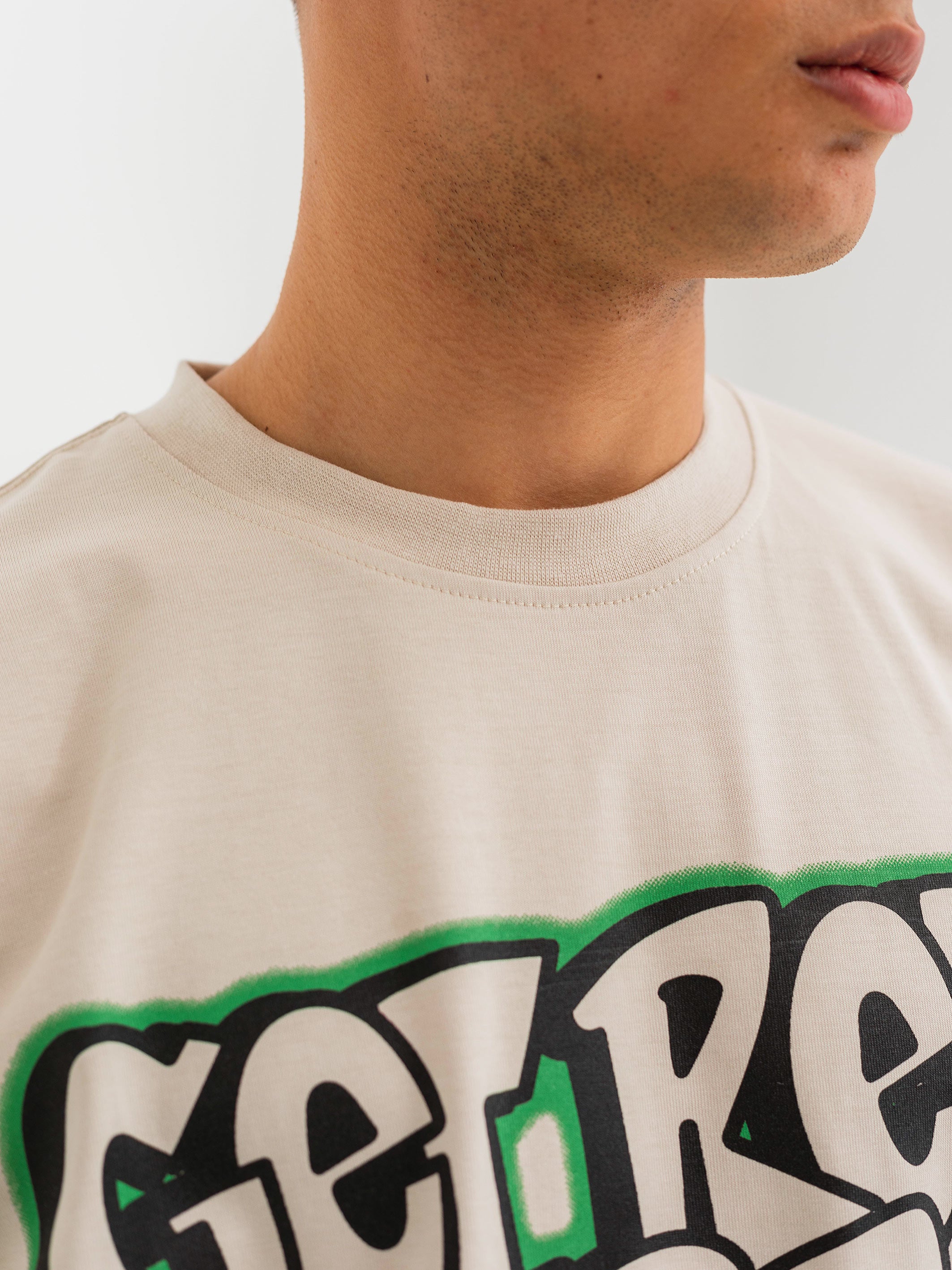 OVERSIZED GRAFFITI PRINTED TEE  GET READY - Beige