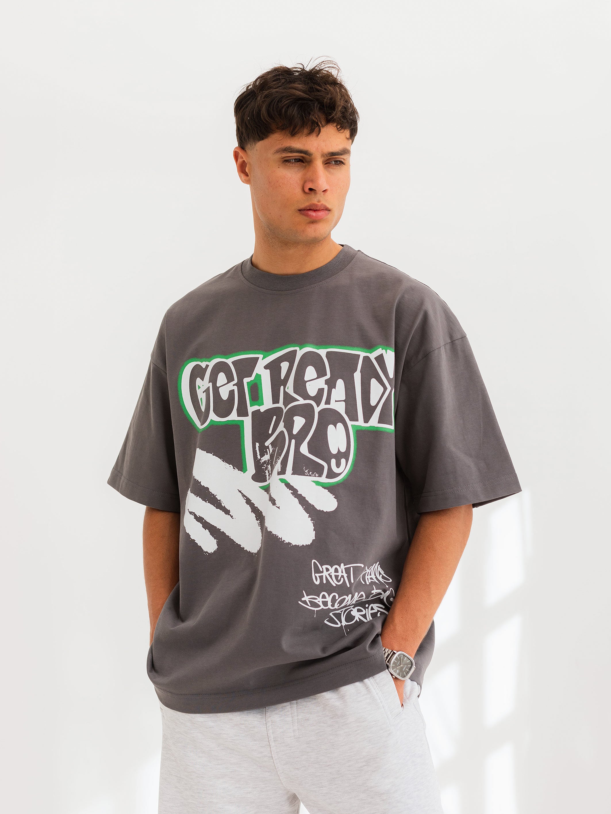 OVERSIZED GRAFFITI PRINTED TEE  GET READY - Grey