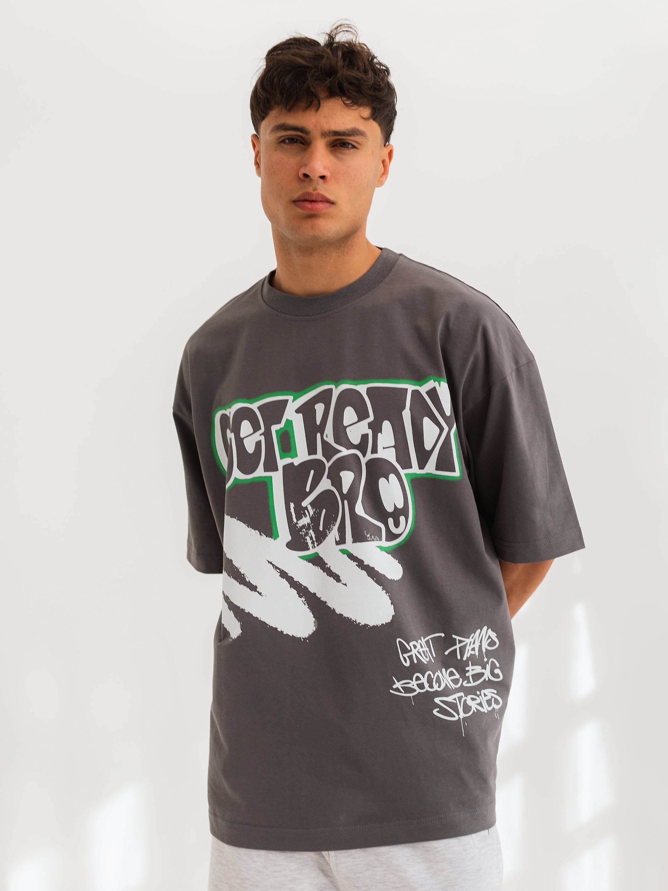 OVERSIZED GRAFFITI PRINTED TEE  GET READY - Grey
