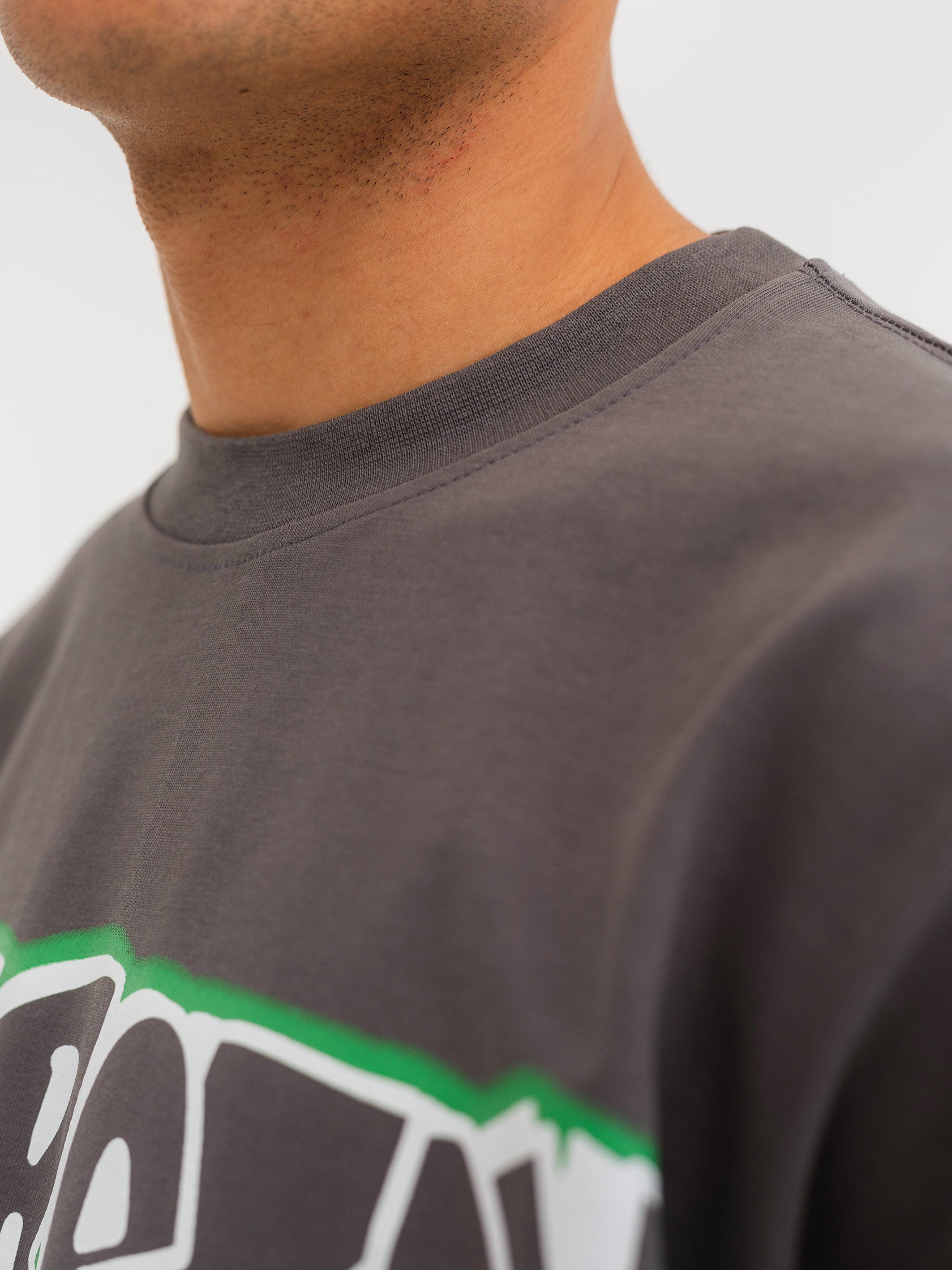 OVERSIZED GRAFFITI PRINTED TEE  GET READY - Grey