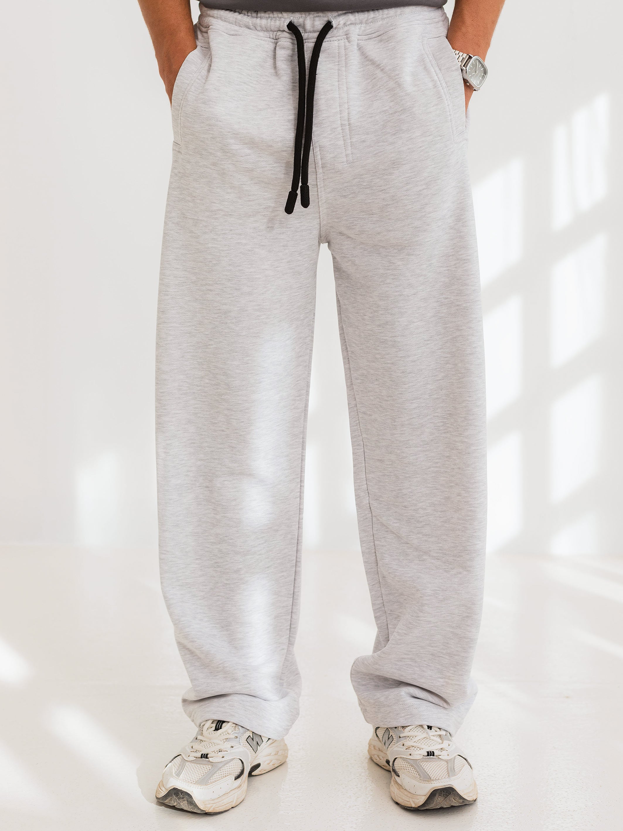 BAGGY FIT SWEATPANT - Light Grey