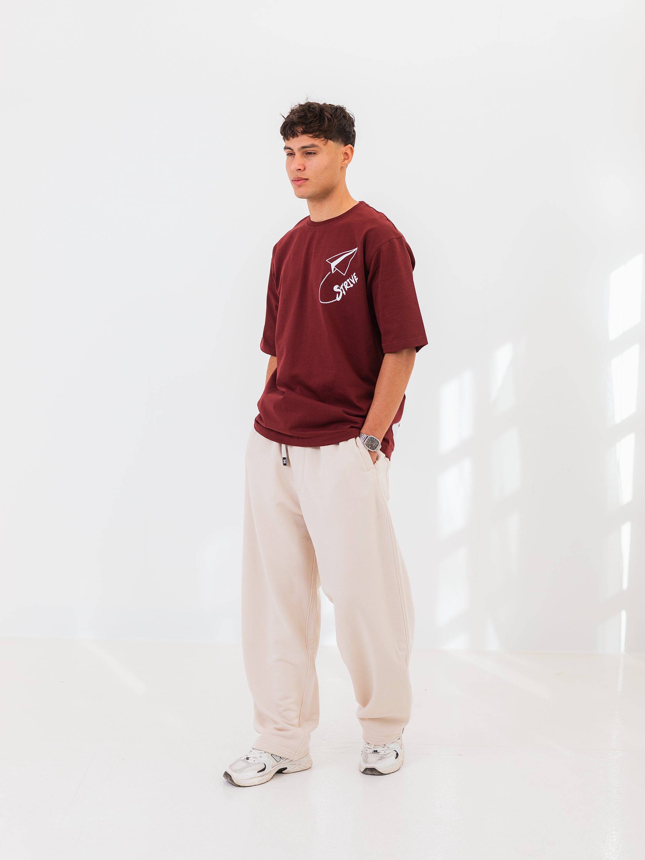 OVERSIZED PRINTED TEE  STRIVE - Burgundy
