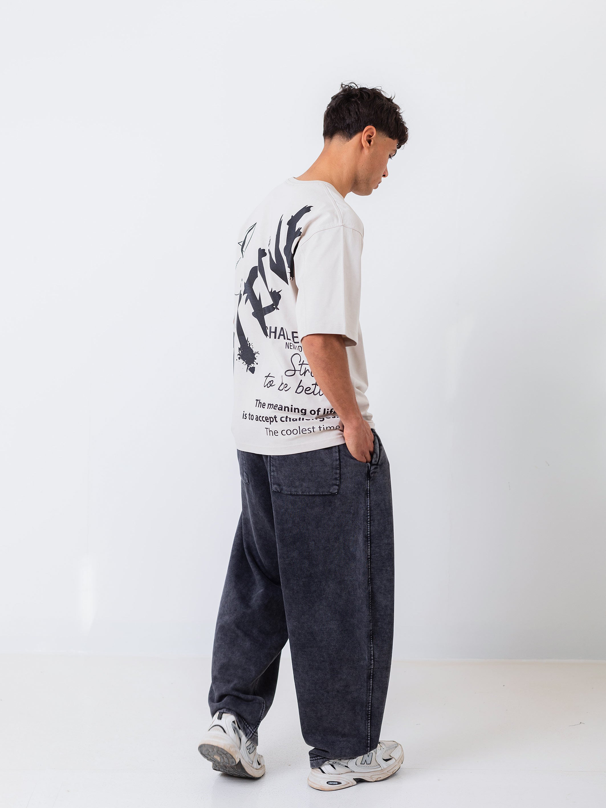 OVERSIZED PRINTED TEE  STRIVE - Beige