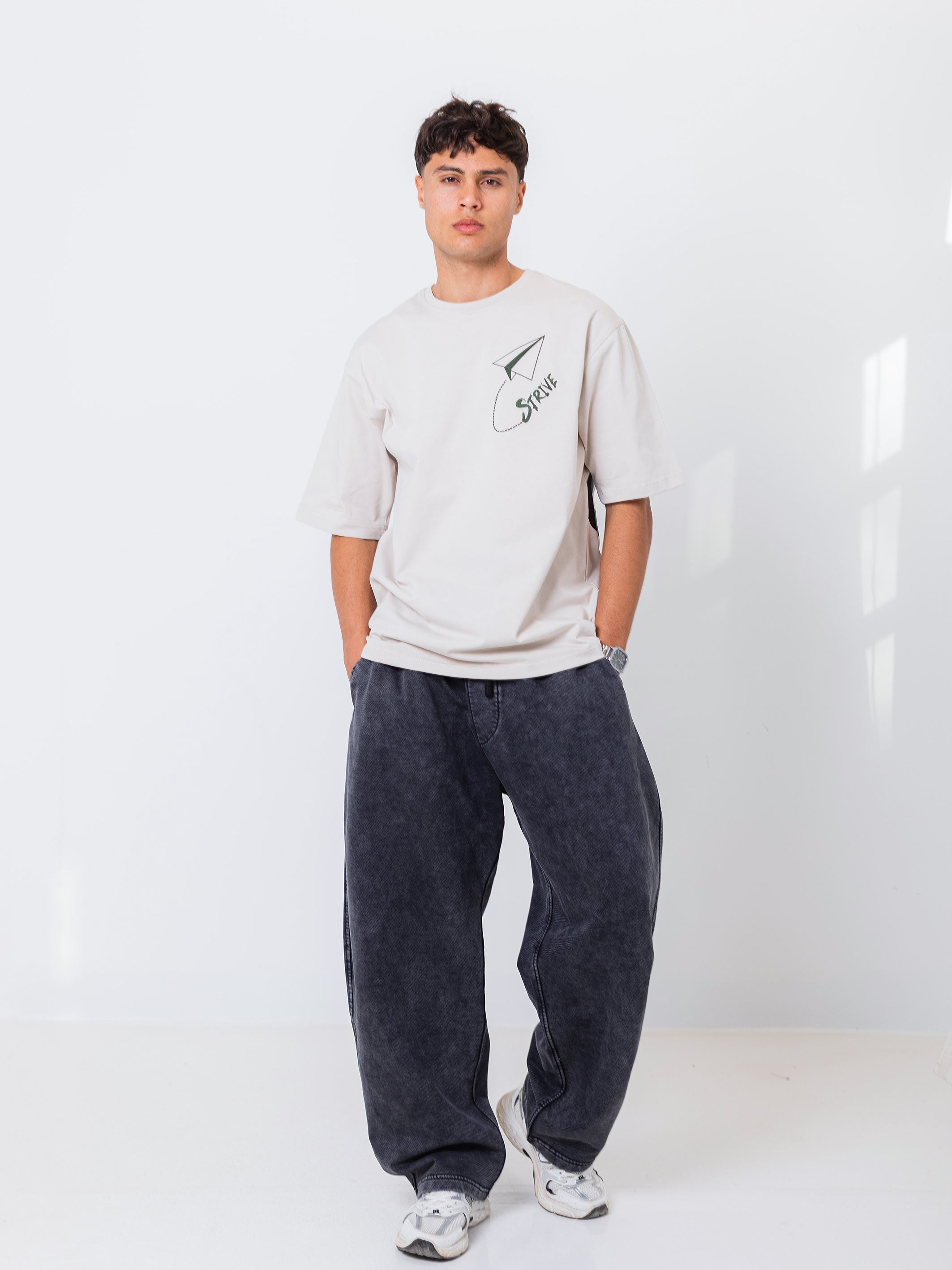 OVERSIZED PRINTED TEE  STRIVE - Beige