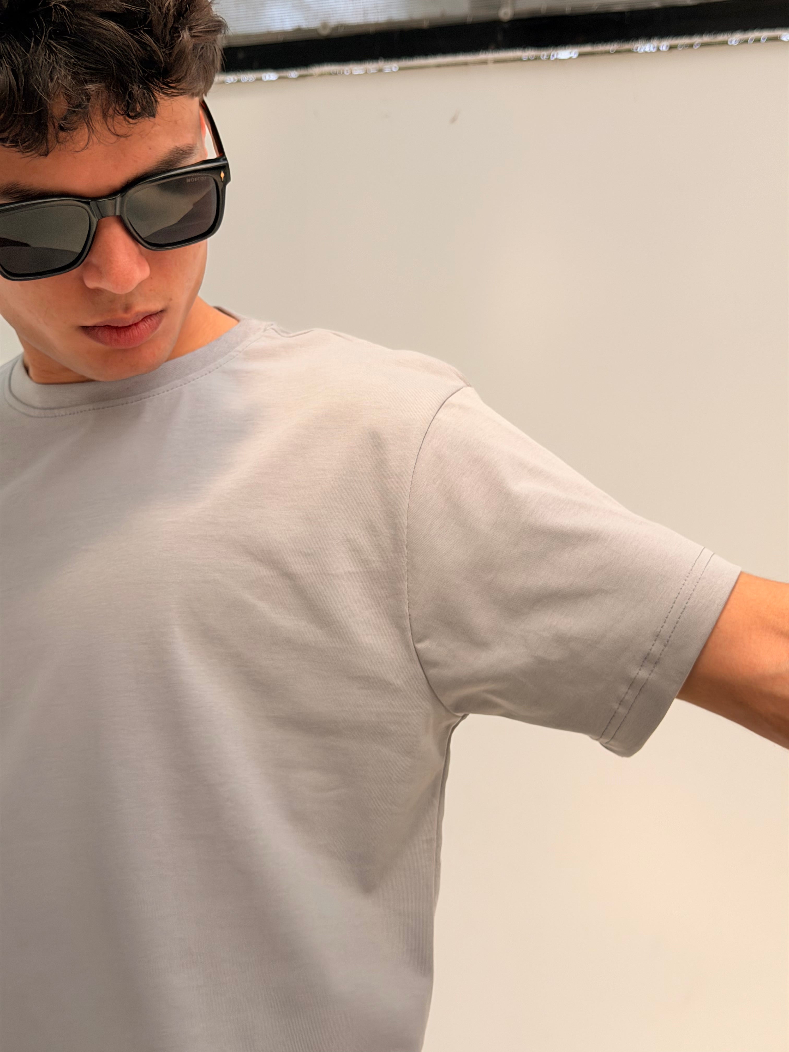 TEE BASIC - LGHIT GREY