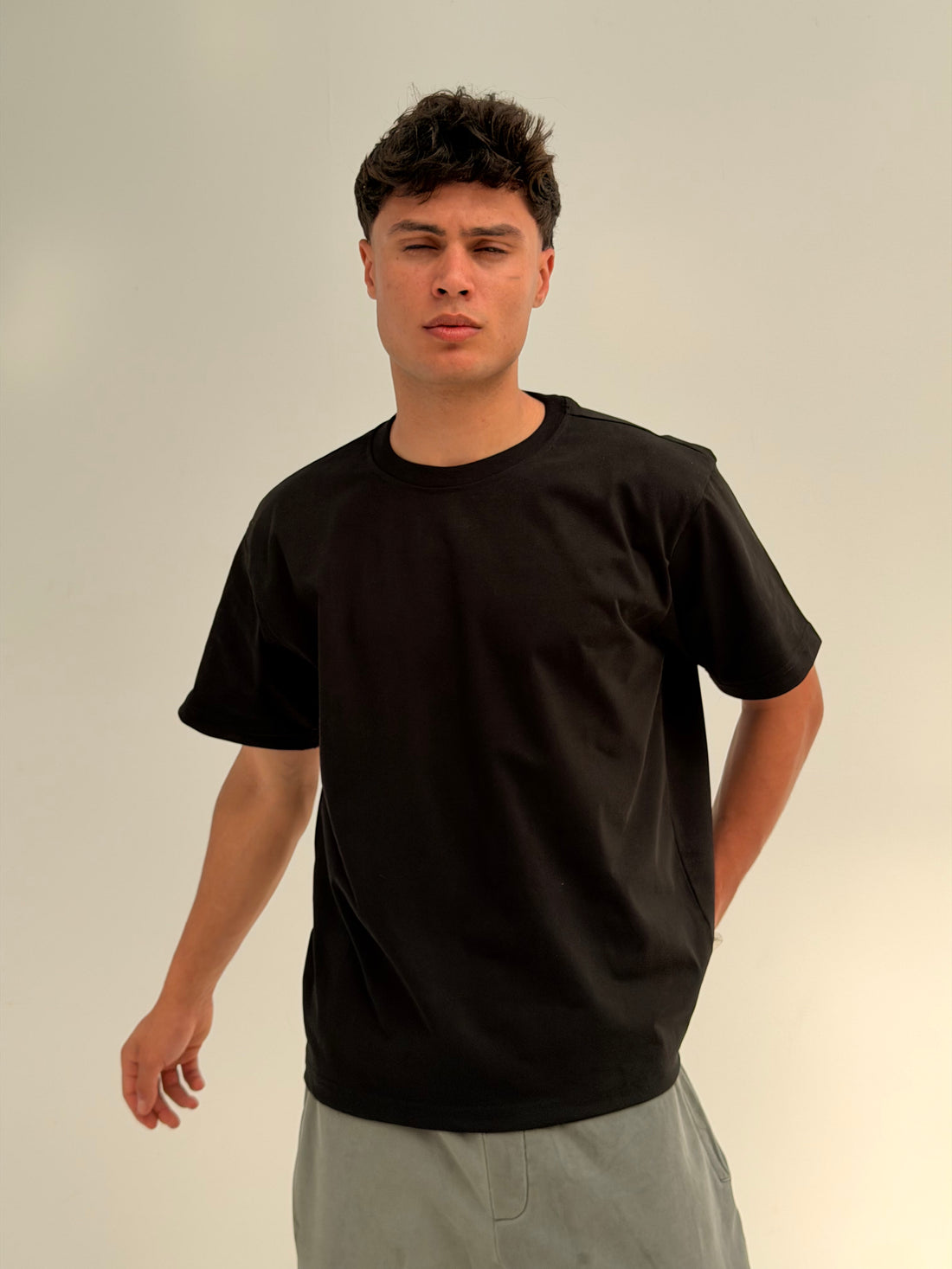 TEE BASIC - BLACK