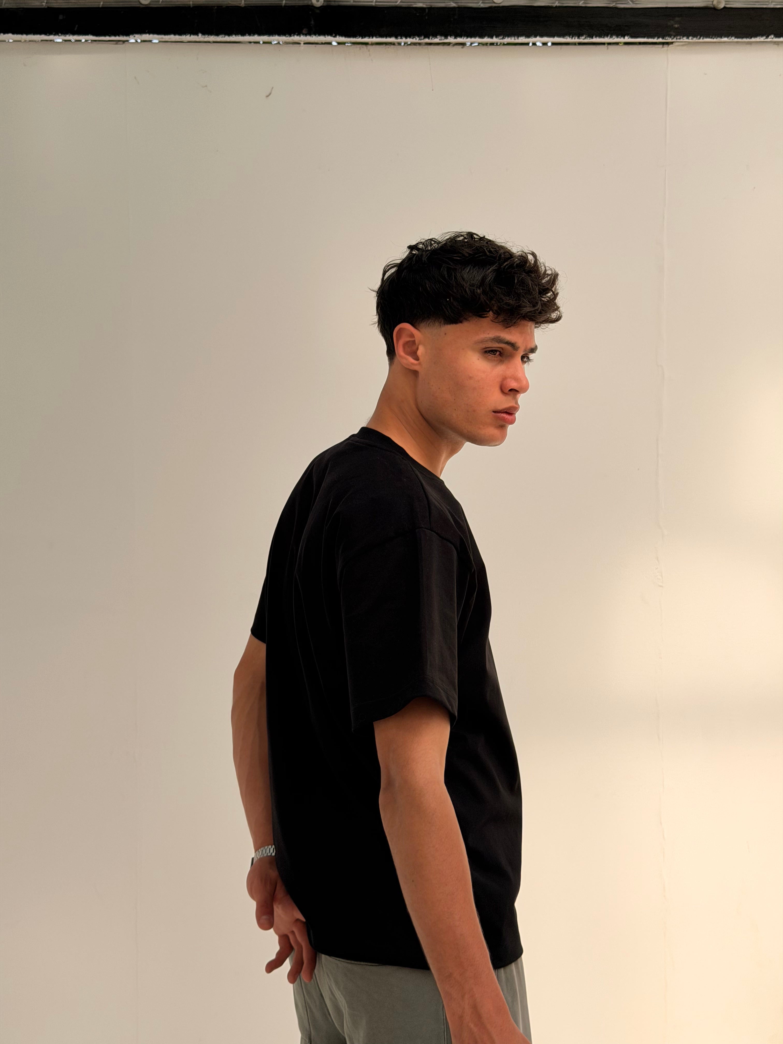 TEE BASIC - BLACK