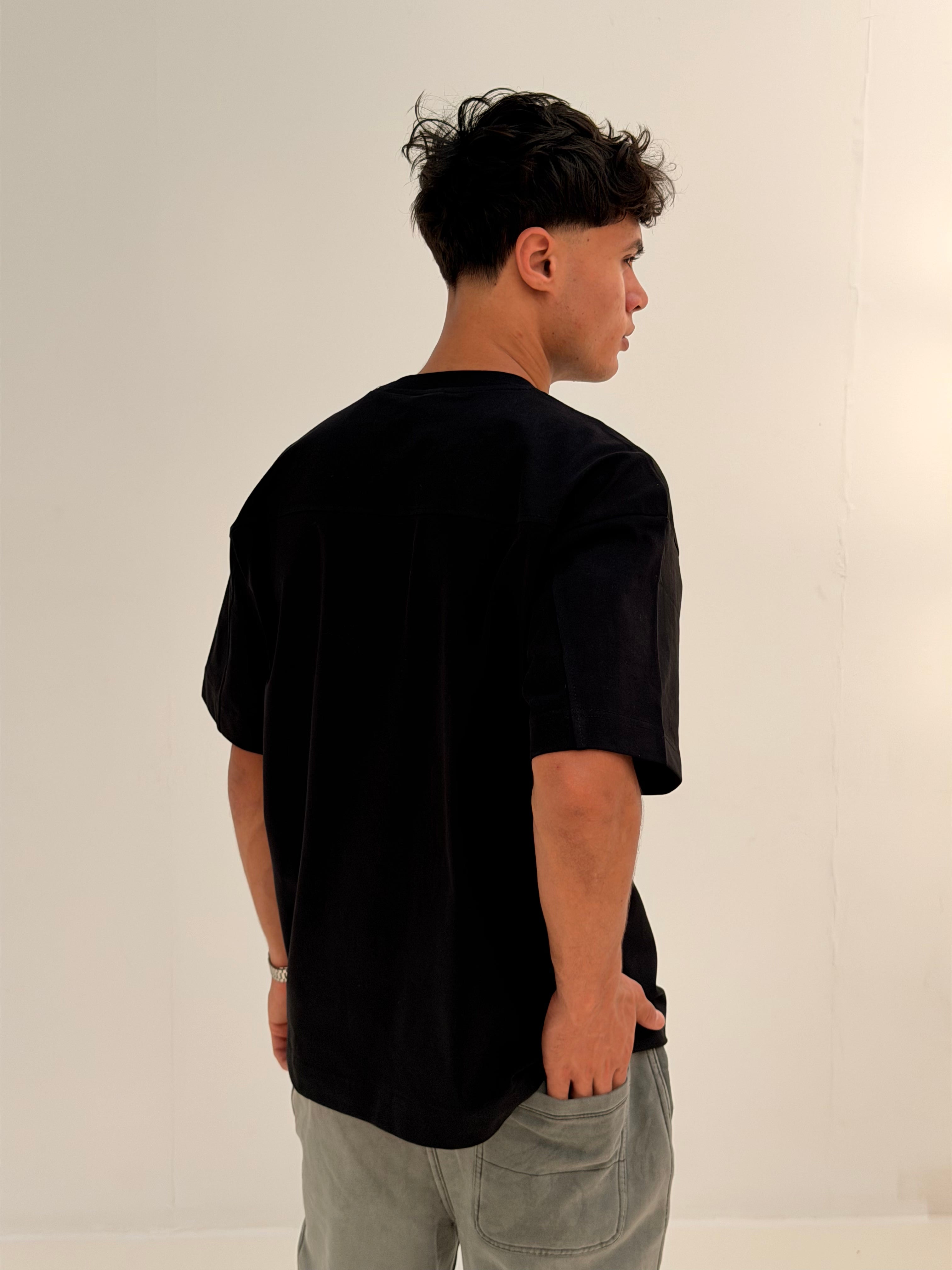 OVERSIZED BACK LINE TEE BASIC - BLACK